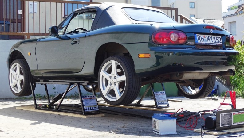 Stellplatz Hebeb&uuml;hne - tragbare Hebeb&uuml;hne  QuickJack   BL3500SLX MX5 NA und NB