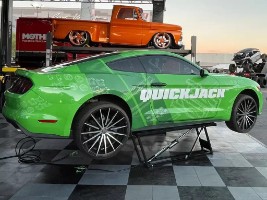 QuickJack TL die neuen Modelle unserer tragbaren Hebeb&uuml;hne  QuickJack  in Deutschland kaufen